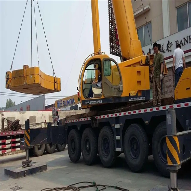 江城当地吊车出租|机器吊装|75吨|工厂搬迁服务